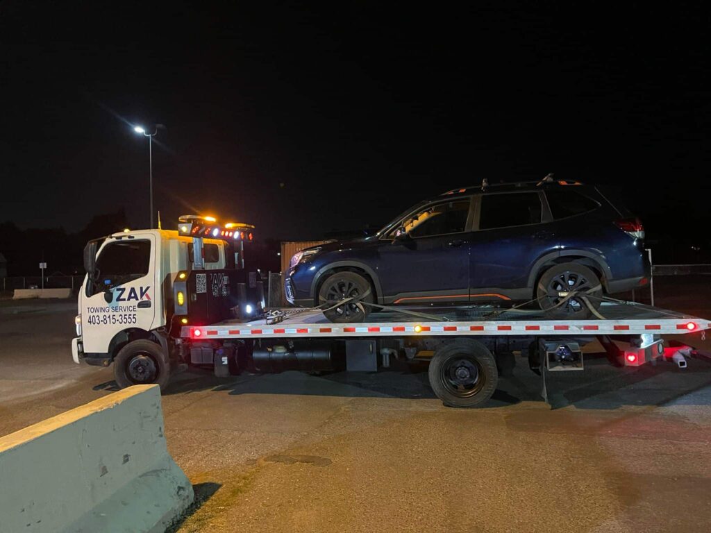 24/7 Emergency Flatbed Towing in Calgary by Zak Towing